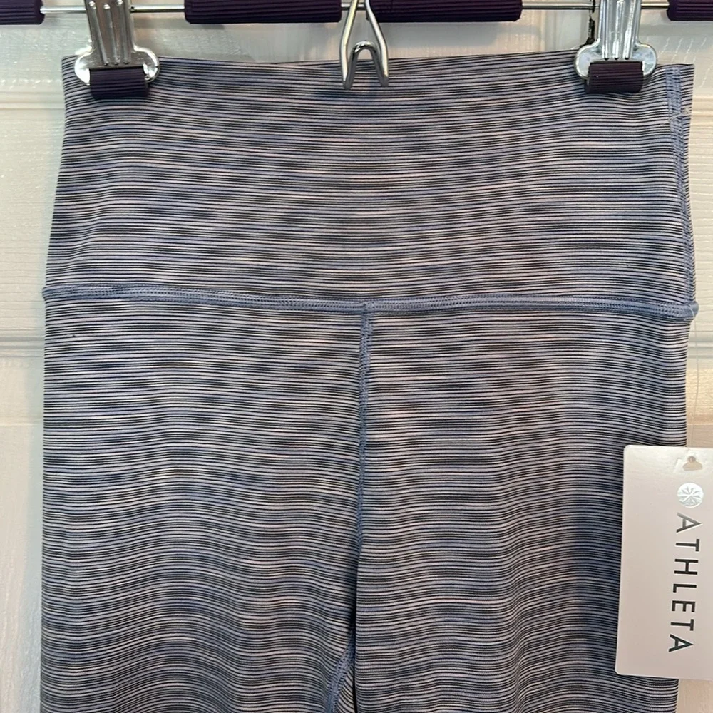 NWT Blue striped Athleta Transcend 7/8 Leggings - Picture 2 of 5